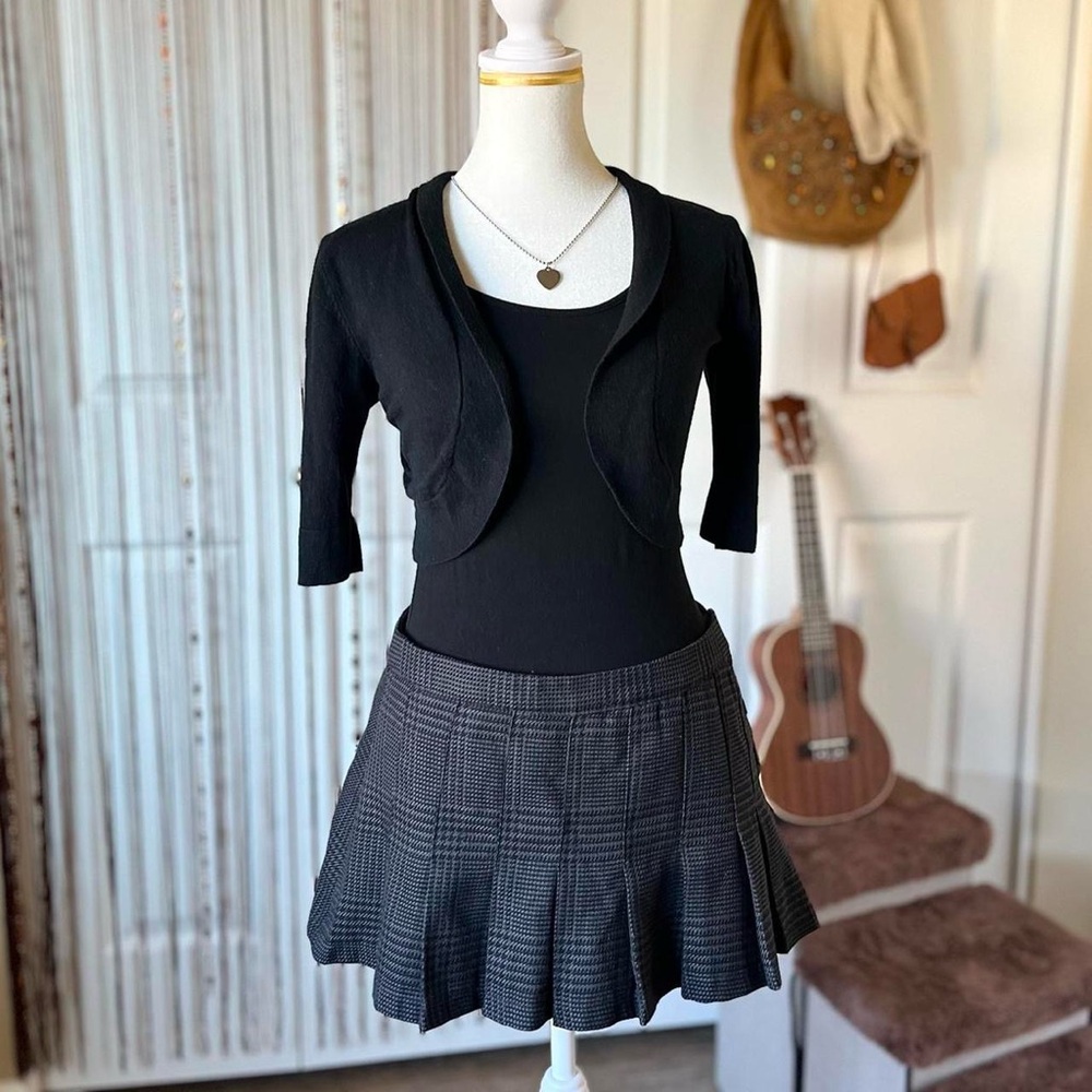 miley cyrus max azria houndstooth pleated mini skirt